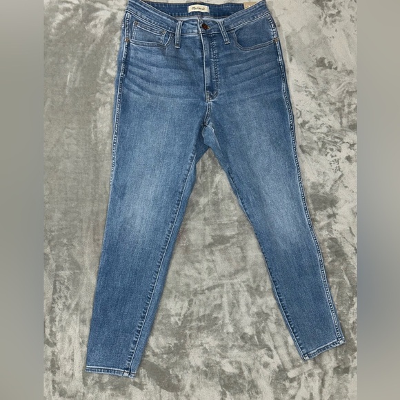 Madewell curvy roadtripper jeans - Picture 4 of 14